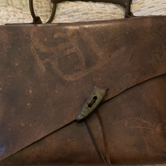 Handmade leather purse - Picture 1 of 4